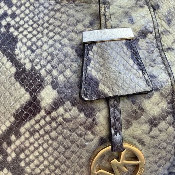 Michael Kors Snakeskin Handbag Shoulder Bag. - Picture 10 of 12